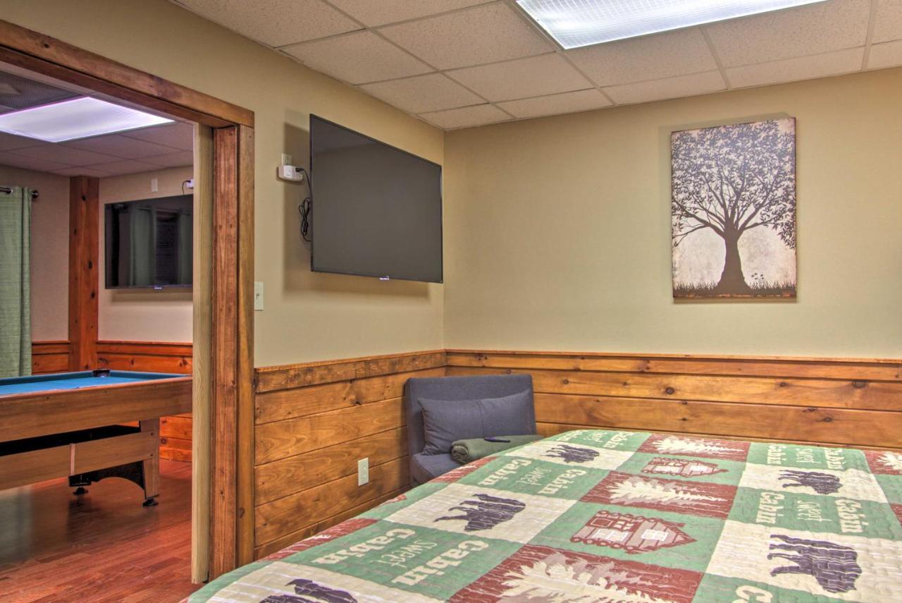 Pigeon Forge Cabin With Hot Tub And Mountain Views! Ngoại thất bức ảnh