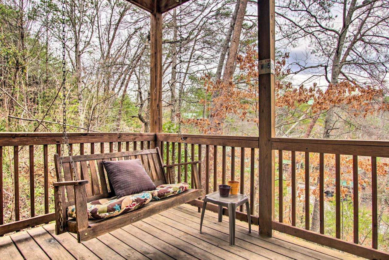 Pigeon Forge Cabin With Hot Tub And Mountain Views! Ngoại thất bức ảnh